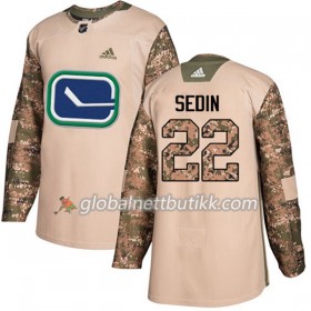 Vancouver Canucks Hockeydrakt Daniel Sedin 22 2017-2018 Camo Veterans Day Practice Adidas Authentic - Herre